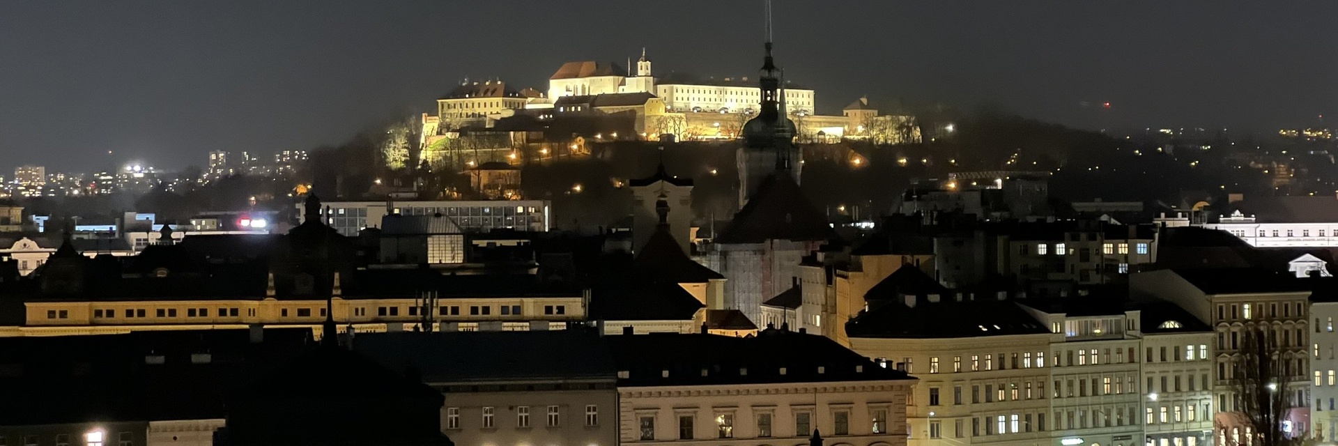 Pronájem exkluzivního bytu 3+kk s nádherným výhledem na Brno