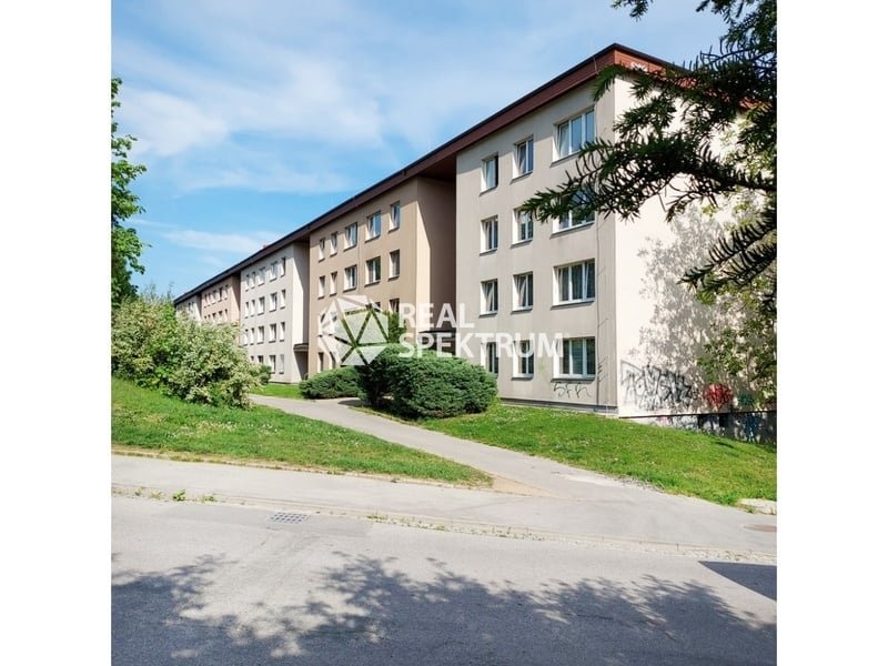 Pronájem bytu 1+kk, 32 m² - Brno - Líšeň
