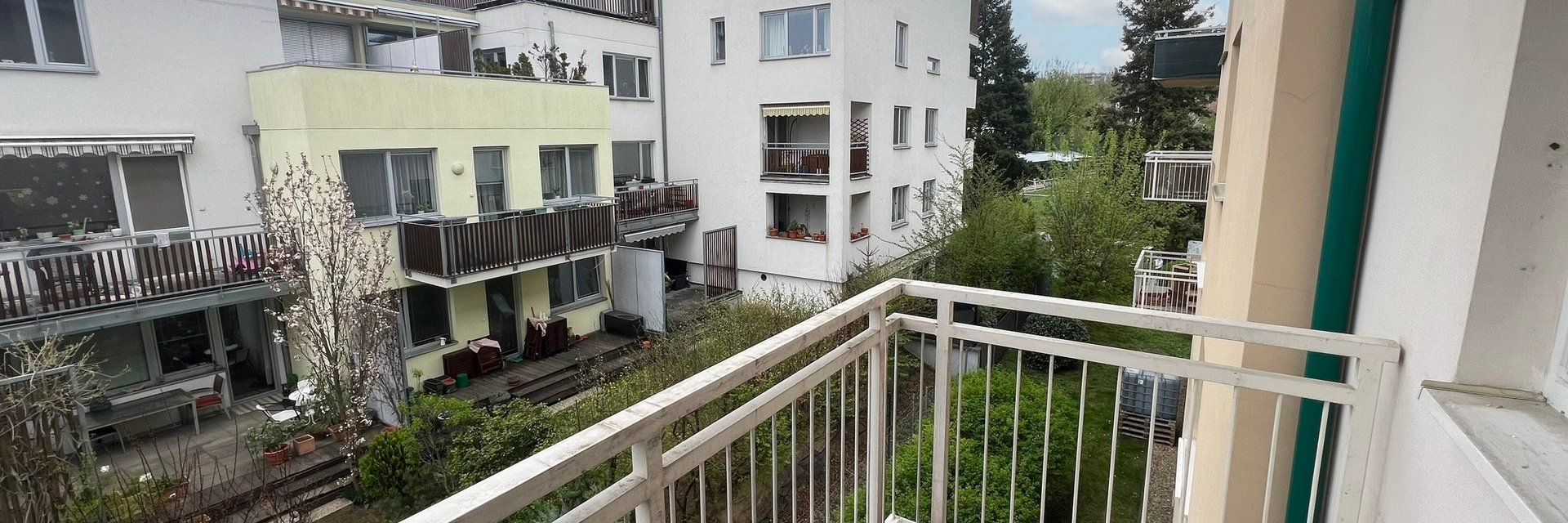 Prodej moderního bytu 2+kk s balkonem a parkováním