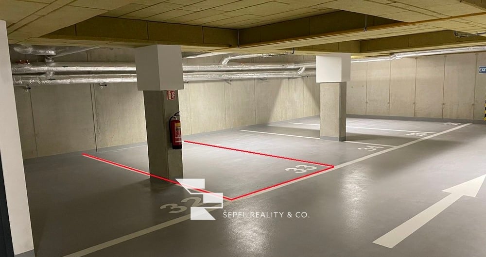 Pronájem garážové stání, 13 m² - Brno - Židenice