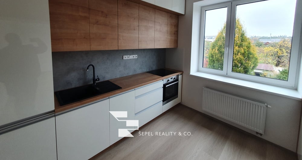 Pronájem nezařízeného bytu 1+1 33 m², v novostavbě Brno - Černá Pole