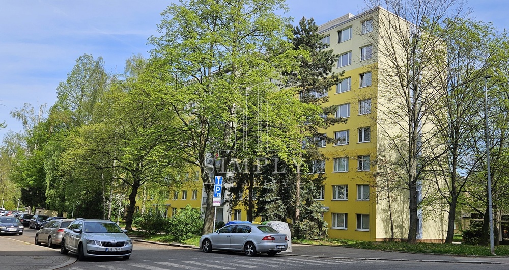 Pronájem bytu 2+kk, 39 m² - Praha - Střížkov