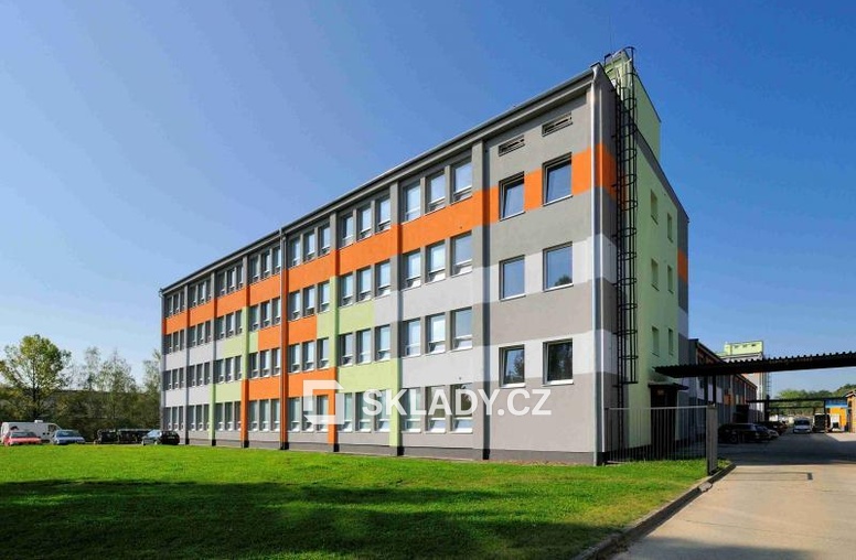 skladový a administrativní areál Běchovice-IRIA