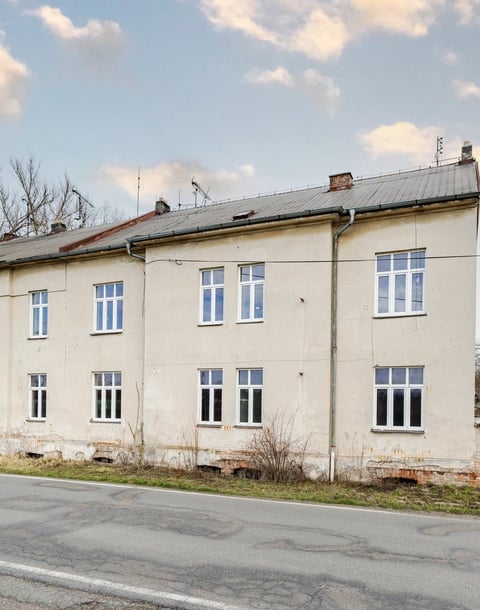 Prodej byty 1+1, 37 m² - Kolín IV