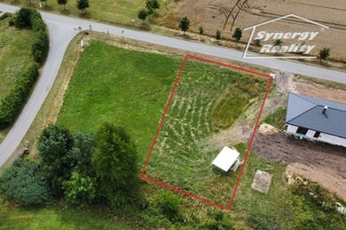Stavební pozemek s projektem a povolením ke stavbě Rodinného domu 1008 m² - Damníkov, Ev.č.: 00006