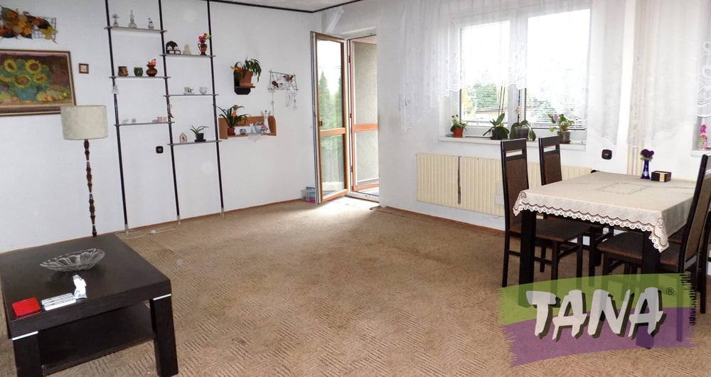 Prodej řadového domu o dispozici 4+1/lodžie/garáž v obci Krchleby, okr. Nymburk.