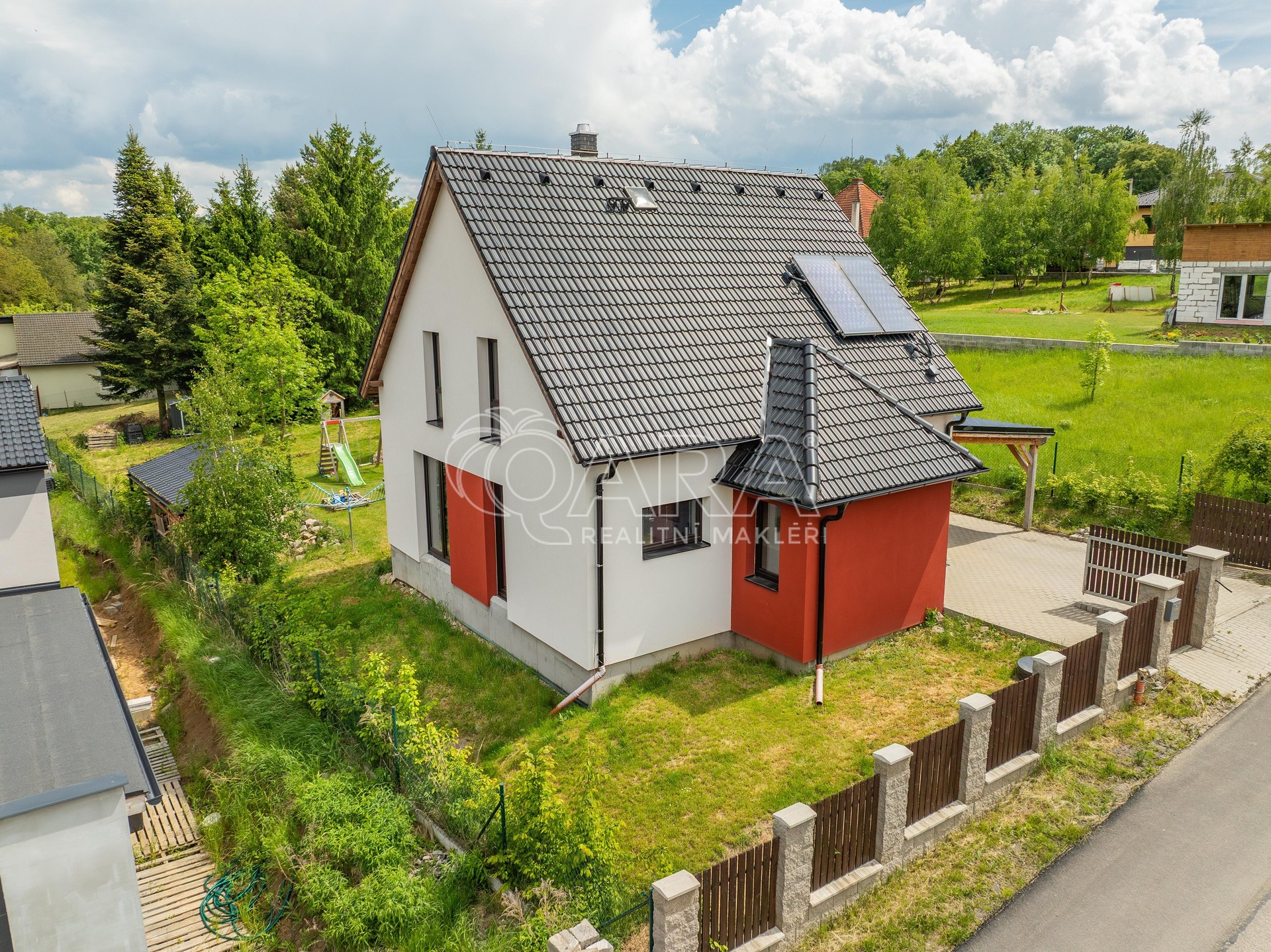 Úsporný rodinný dům - Bystřice - Líšno