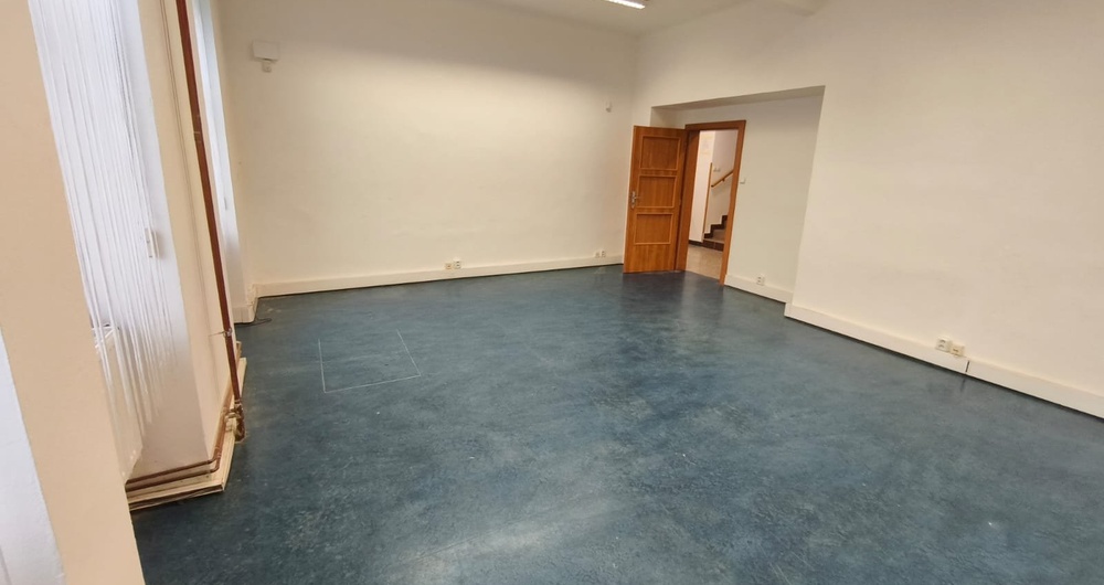 Pronájem kanceláře 31 m², Praha - Libeň