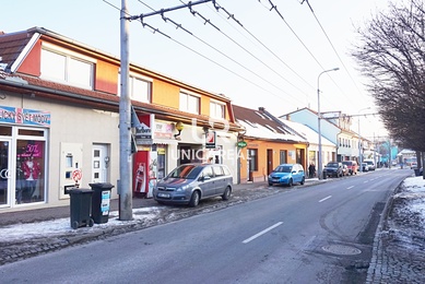 Prodej obchodního prostoru s výlohou, Brno-Komín, ul. Hlavní