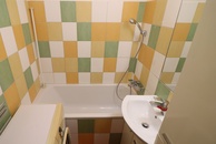4  pronájem bytu 2+1 ostružinova Brno Medlánky koupelna