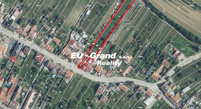 9_Pozemek_situacniMapa