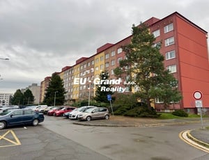 Prodej bytu 2+kk 43 m², Praha - Písnice