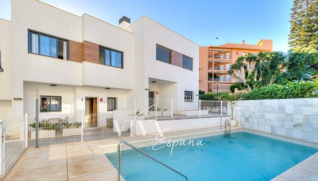 Radový dom na predaj 214 m² Fuengirola