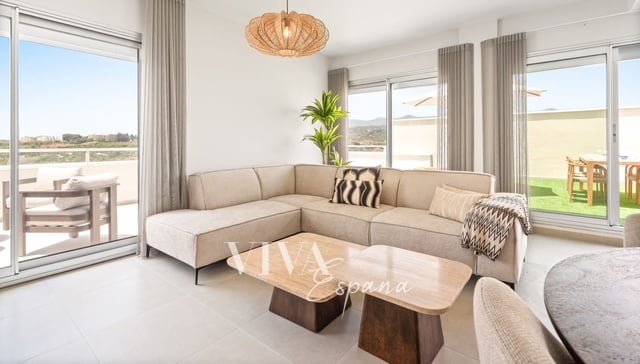 Apartment for sale 93 m² Estepona