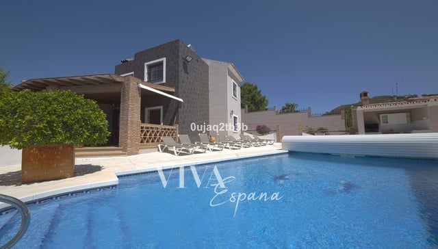 Vila na prodej 292 m² Estepona
