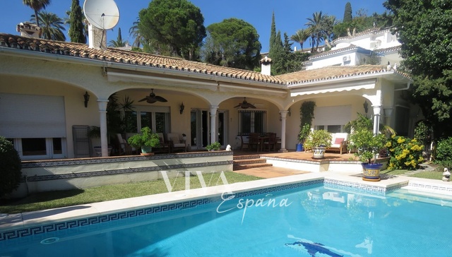 Detached Villa for sale 350 m² Guadalmina Alta