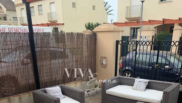 Townhouse for sale 100 m² Manilva