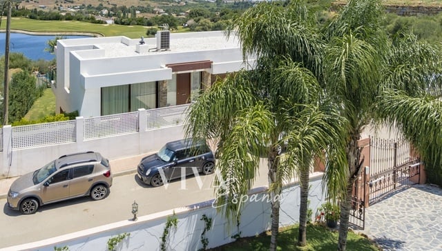 Vila na prodej 299 m² Estepona