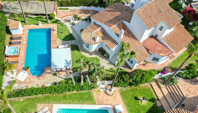 Vila na prodej 272 m² Estepona