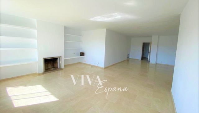 Apartment for sale 168 m² Guadalmina Alta