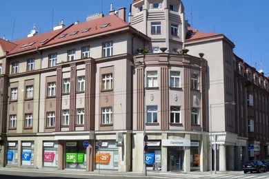 Pronájem obchodních prostor - (315 m²) - Hradec Králové, Gočárova třída, Ev.č.: 00188